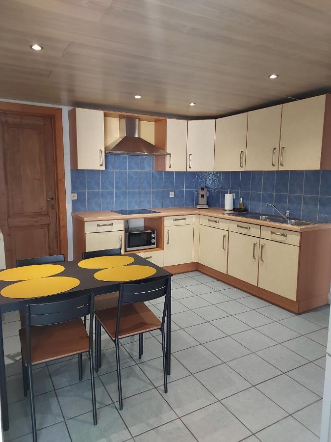 Appartement Rdc Plein Centre Avec Terrasse Vise Luaran gambar