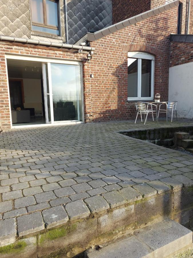 Appartement Rdc Plein Centre Avec Terrasse Vise Luaran gambar